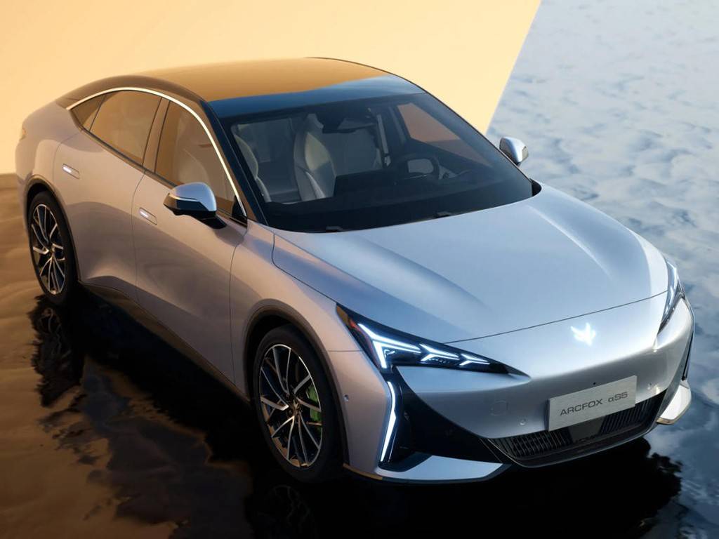 极狐阿尔法s5官降!限时10.39万起,最高续航708km,能买了?