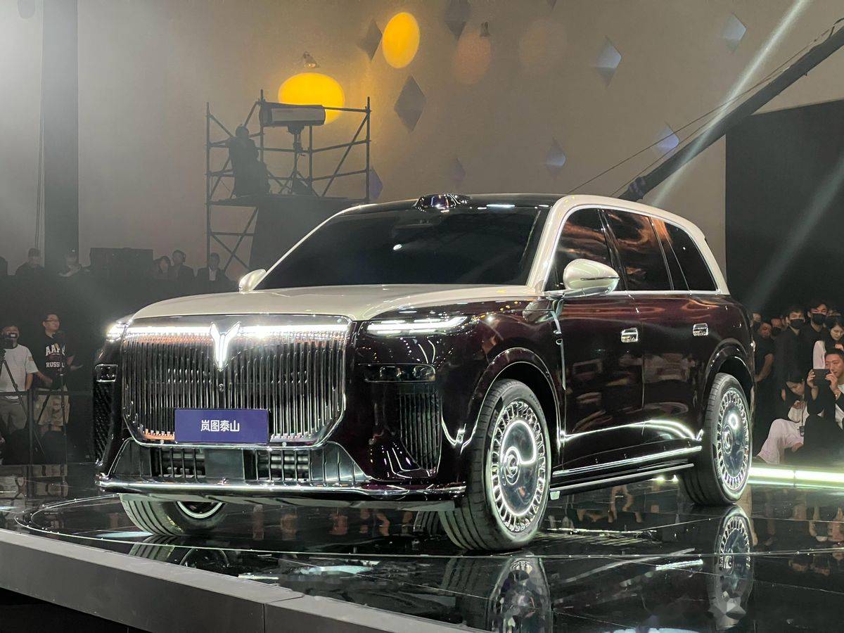 谁是广州车展爆款王?昊铂精准卡位,银河颠覆平权,丰田刚柔并济