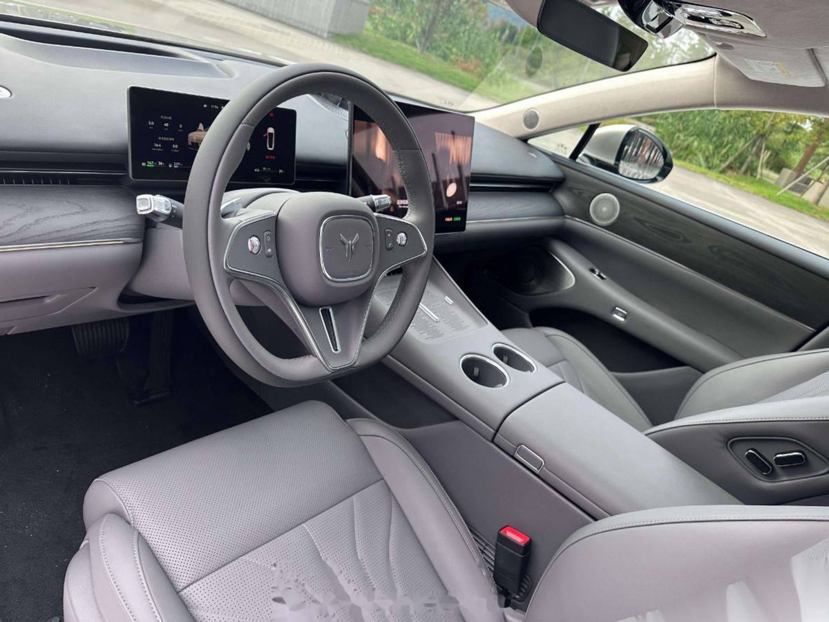 谁是广州车展爆款王?昊铂精准卡位,银河颠覆平权,丰田刚柔并济