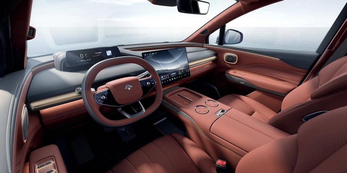 谁是广州车展爆款王?昊铂精准卡位,银河颠覆平权,丰田刚柔并济