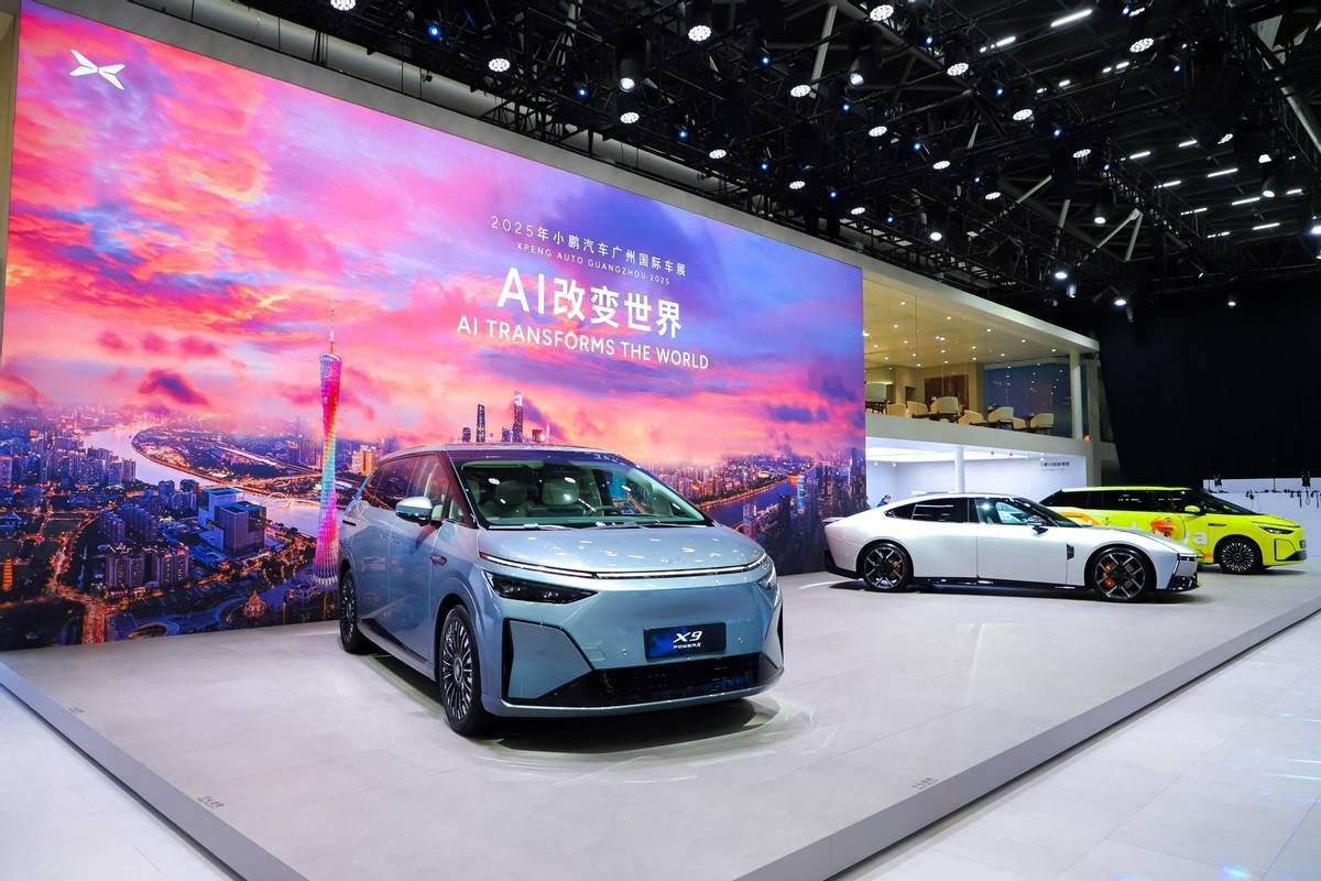 谁是广州车展爆款王?昊铂精准卡位,银河颠覆平权,丰田刚柔并济