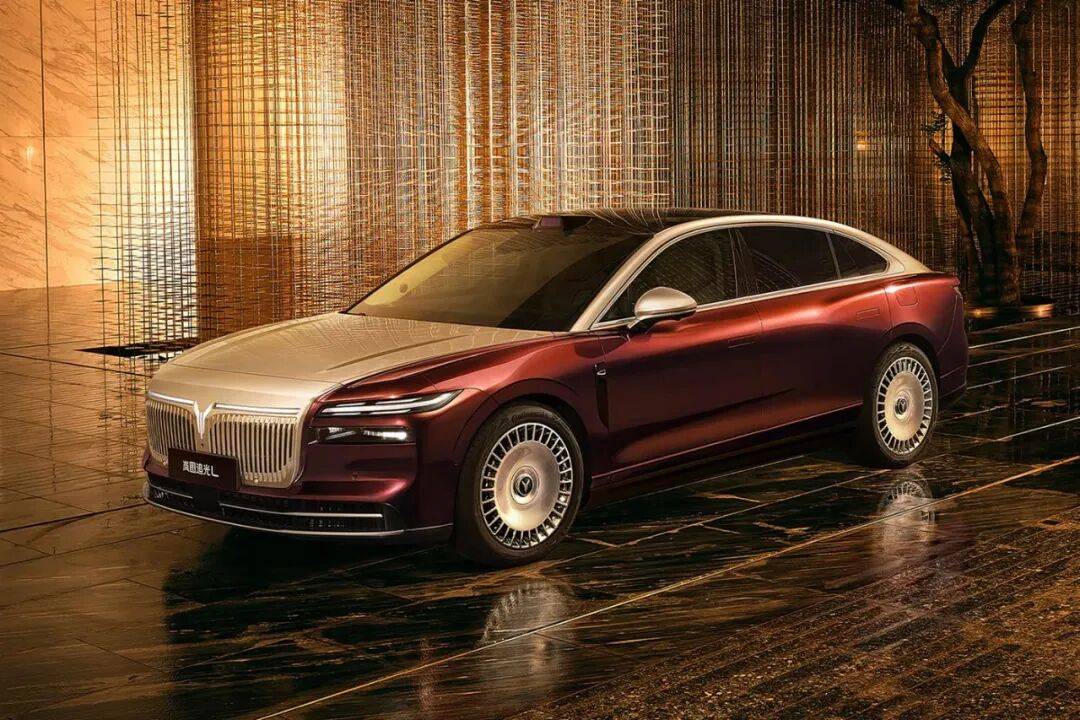 这些新车值得你等,2025广州车展后热门轿车盘点