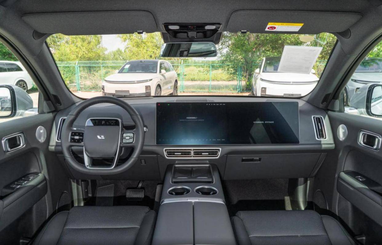 理想l7max怎么样?高速噪音大油耗高的原因 高强度钢铝混合车身