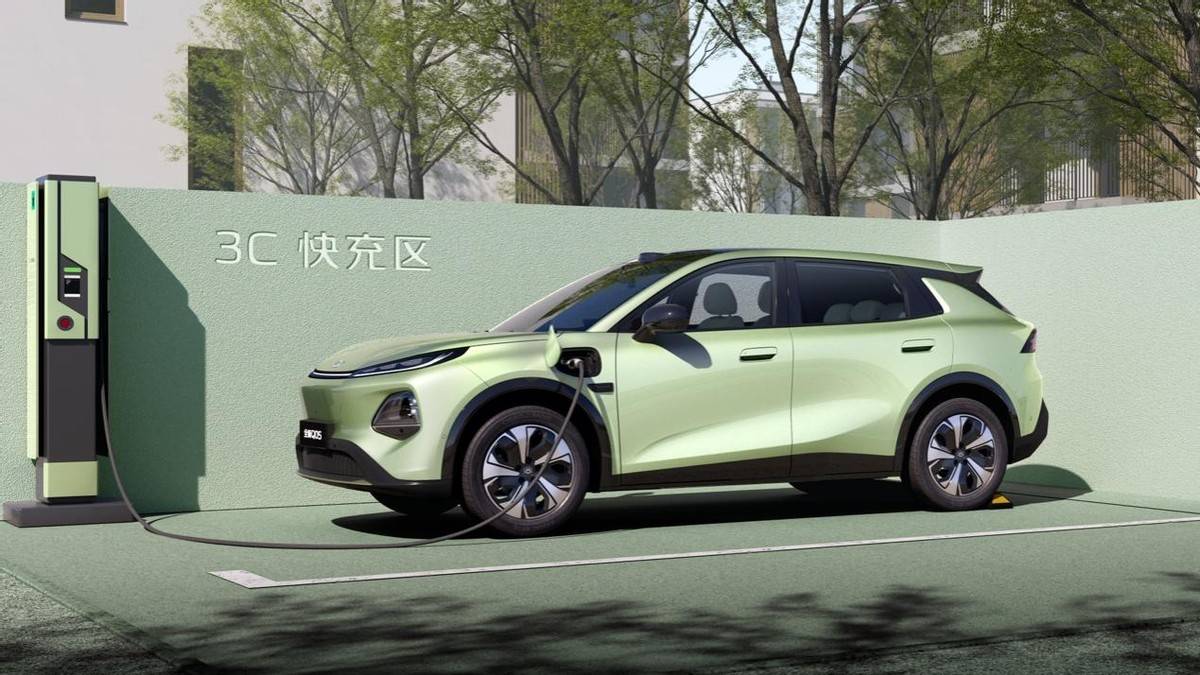 10 万预算买到旗舰体验?长安启源 q05 给了一个新级别的答案