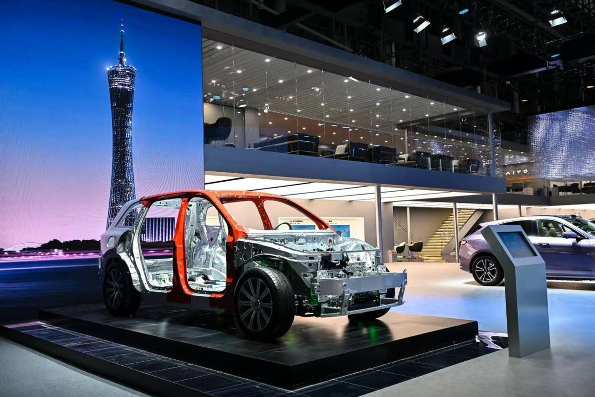全场景智慧引领 赛力斯魔方技术平台2.0成为广州国际车展焦点