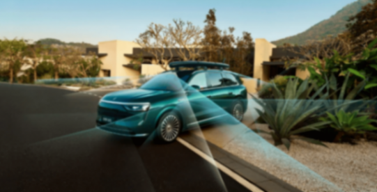 销量与口碑双印证:问界m8用13万 选择定义新豪华出行