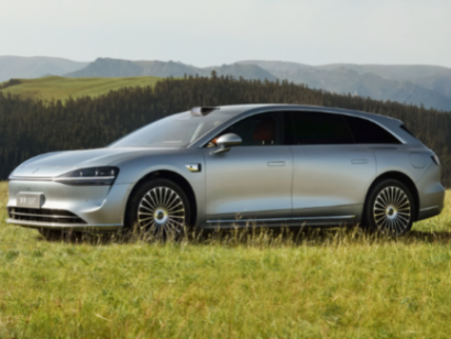 鸿蒙智行：享界超级工厂月产能最高可达1万台